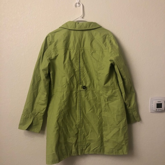 Eddie Bauer Rain Jacket! - Picture 1 of 7